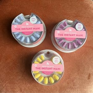 Press-On Nails Olive & June “The Instant Mani” set of 3